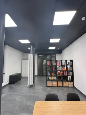 Centro 6, spazio commerciale, Locarno