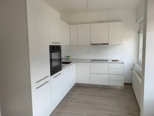 Appartamento di 2.5 locali arredato, Bellinzona