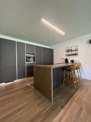 Appartamento di 2.5 locali con giardino, Bellinzona