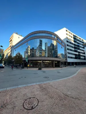 Ufficio di 9 locali, Paradiso 